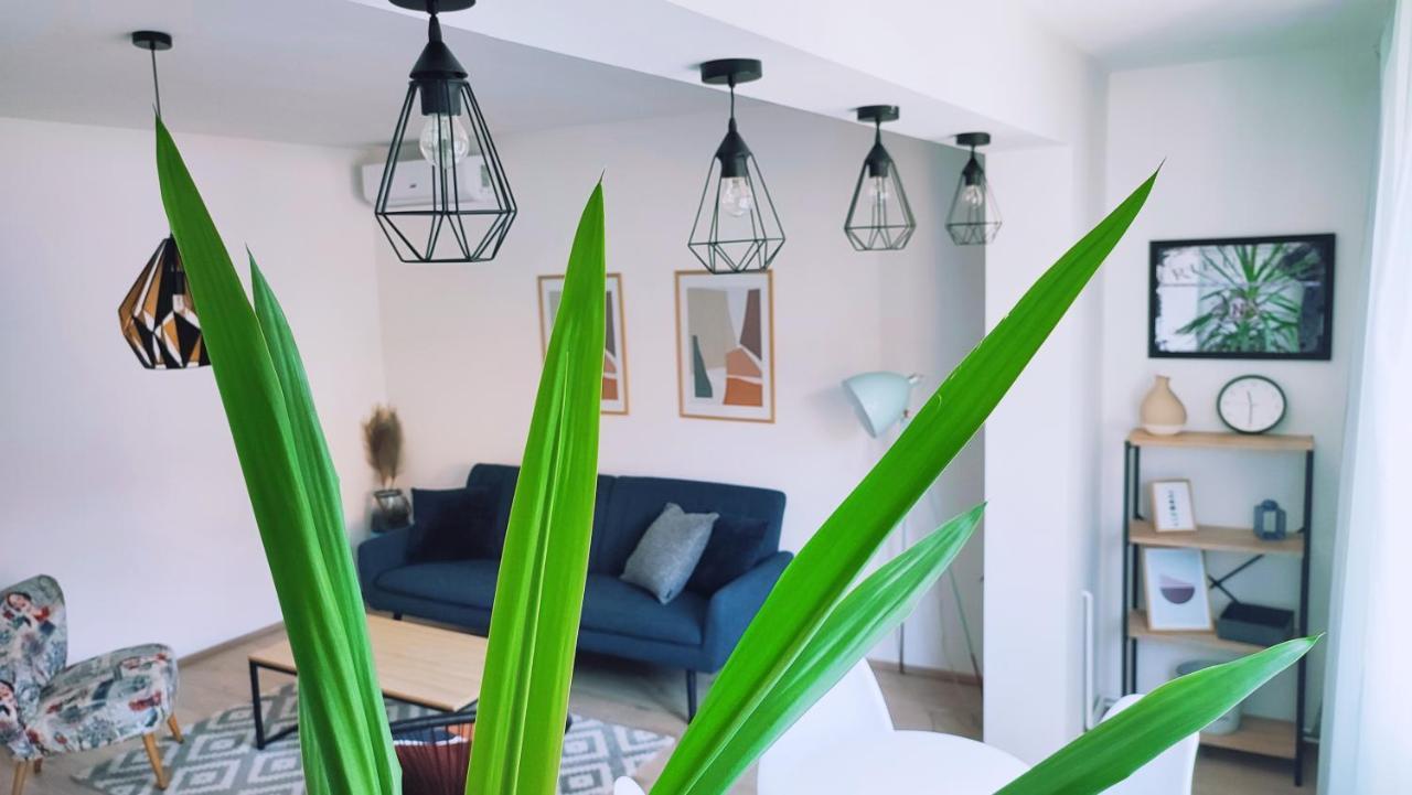 Apartman Lena Daire Tuzla Dış mekan fotoğraf