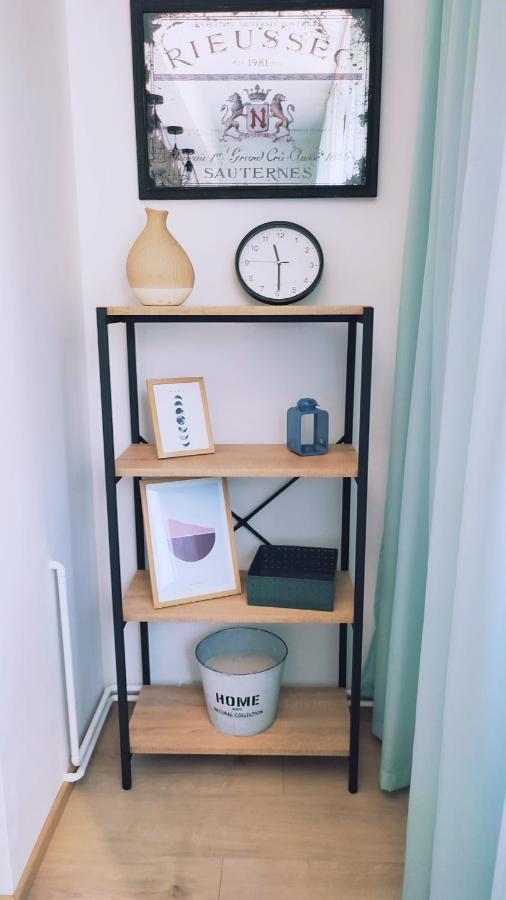 Apartman Lena Daire Tuzla Dış mekan fotoğraf