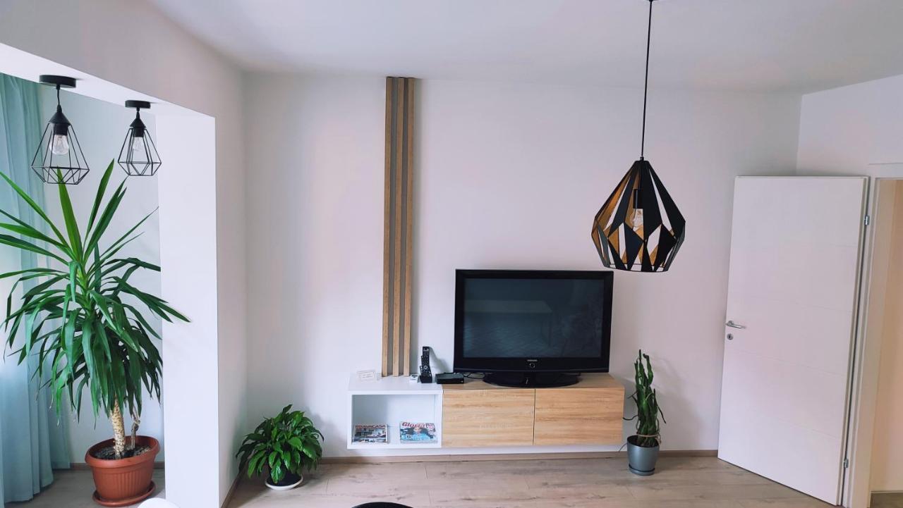 Apartman Lena Daire Tuzla Dış mekan fotoğraf